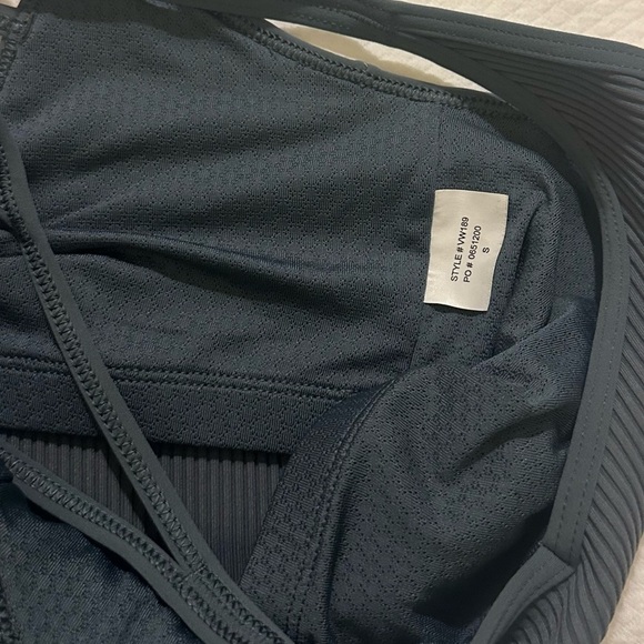 Vuori Rib Crop Tank - Stone SMALL - Picture 6 of 6